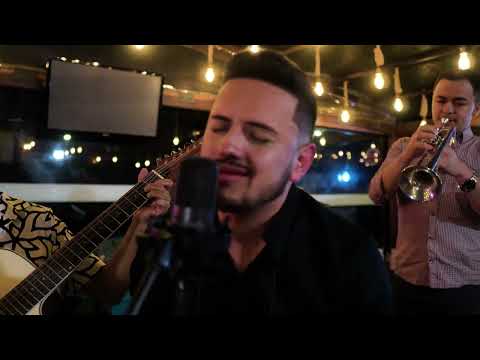 Efra Pinzon - No Es Un Secreto  (Vídeo Oficial)