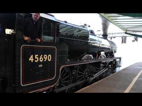 LMS Jubilee 45690 Leander departs Carlisle