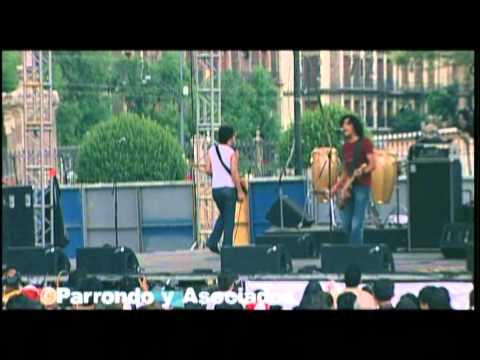Carlos "El Negro" Garcia Lopez en el Zocalo de Mexico