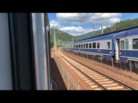 Doua trenuri IR oprite pentru a trece IR 347 Viena - Bucuresti Nord “Dacia"