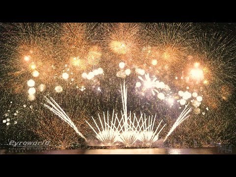 Philippine Int. Pyromusical Competition 2018: Alessi - Italy - Fireworks - PIPC