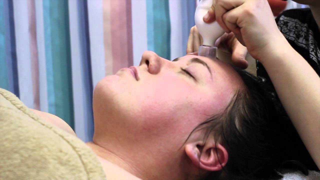 Face Lifting and Drainage Massage Cupping Facial with Genevieve Houck, LMT - YouTube