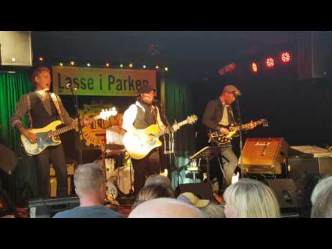 Two Gunslingers, Tom Petty tribute The Virtues