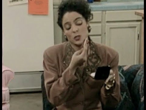 A Different World: 4x04 - Whitley gets ready to meet her dad