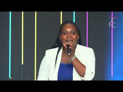 L'HEURE DE LA VICTOIRE / TOUTE LOUANGE A L'ETERNEL / IL EST VIVANT | Impact Gospel Choir Brazzaville