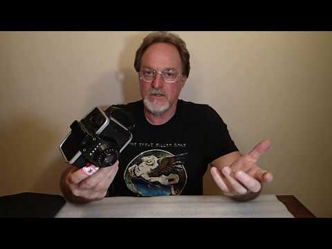 52 Cameras: # 140 — Using the Ansco Readyflash Part2: Loading & Shooting