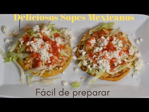 Sopes Mexicanos de Frijoles y Arroz