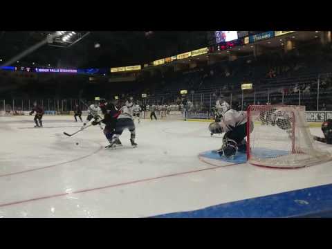 Youngstown Phantoms #13 Nicolas Werbik scores a goal 1/26/17 vs Sioux Falls