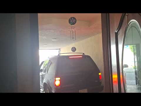 '95 Ford Explorer Startup & Parking Garage