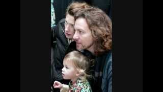 Eddie Vedder - Skipping - Every Mother Counts - ( Volume 2 ) 2012