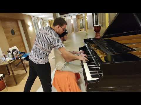 Linda Elsener & ELIF - How To Fall in Love (Piano 4 Hands Cover)