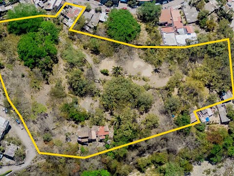 1 Pedro Moreno | Puerto Vallarta, Mexico - The Agency