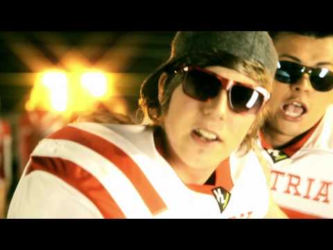 Trackshittaz Touchdown offizielles Video