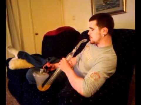 download lagu mp3 mp4 Saxophone Bong, download lagu Saxophone Bong gratis, unduh video klip Download Saxophone Bong Mp3 dan Mp4 Music Gratis