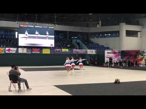 MK BELLA Turzovka 2019 - trio baton senior