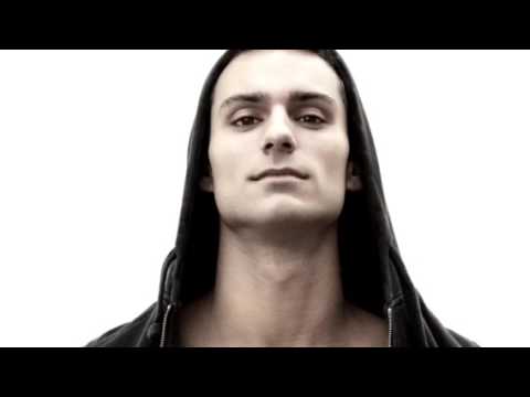 Leonardo Martinez ft Aaron Gruenthal- Cant Help Falling In Love