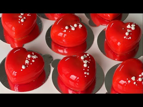 Raspberry Pistachio Mousse cake