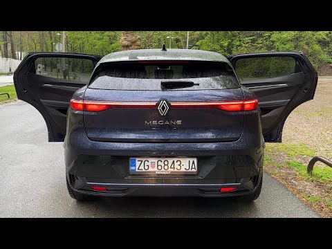 RENAULT MEGANE 2023 - PRACTICALITY, trunk space & COOL features (E-TECH model)