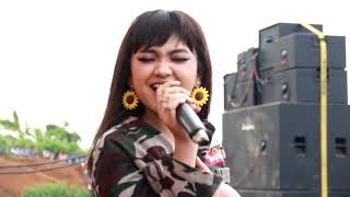Download lagu Cinta Terlarang - Jihan Audy Om LENTERA Live Candi Bandar BATANG mp3 Download lagu Cinta Terlarang - Jihan Audy Om LENTERA Live Candi Bandar BATANG mp3