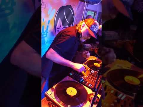 HAQIMO - DEE NASTY AU DEENASTYLE AU BAR GALLIA À PANTIN (93)