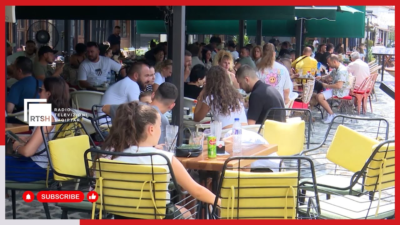 Korça plot me vizitorë – Festat, traditat dhe mikpritja tërheqin turistë vendas, emigrantë dhe të huaj