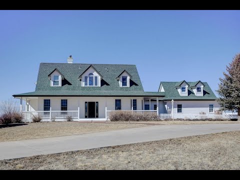 Rebecca Fine presents 43312 Pearson Ranch Loop Parker, CO | coloradohomes.com