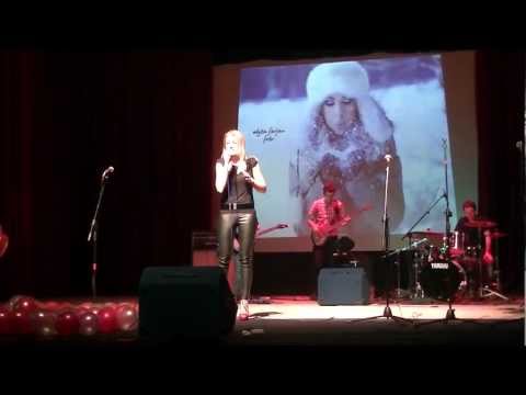 Joanna Siwik ft. BJB - "Listen" (Beyonce cover)