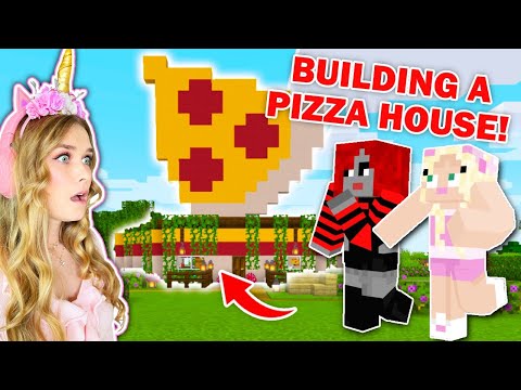 iamSanna - Building My BEST FRIEND A PIZZA HOUSE In Minecraft!
