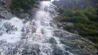 preview picture of video 'Neelam Valley ;  very beautifull abshaar , kel to taobut road ; ,,  by Asif Mughal'
