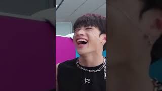 Download lagu Han version of God's Menu 😂 - Stray Kids mp3