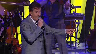 Daniel O&#39;Donnell - On The Eighth Day [Live In Dublin]