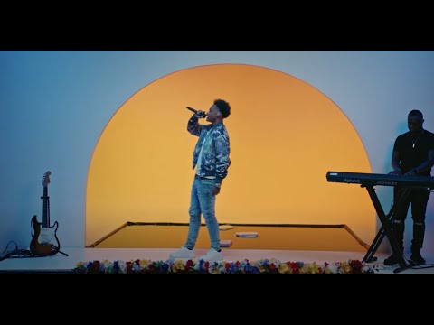 Luh Kel Performs L.O.V.E. Live in Concert (Feen, Perfect Time, & more)