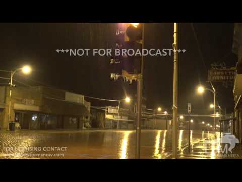 1-15-17 Medicine Lodge Kansas Ice Storm Continues Into Overnight