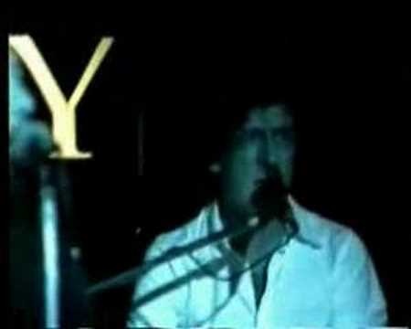 LA CARGA CON CHARLY GARCIA-CERCA DE LA REVOLUCION