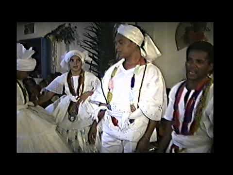 Pai Naldo de Oxumaré - Saida de Yawo ( Muzemza )