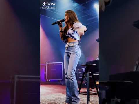 @Greeicy bailando como solo ella sabe hacerlo en A Tiny Audience #shorts #greeicy #greeicyrendon