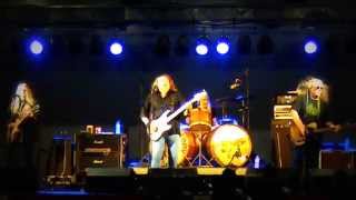 HIGH STEPPIN&#39; DADDY by THE KENTUCKY HEADHUNTERS @ APPLE FESTIVAL in NILES 2012