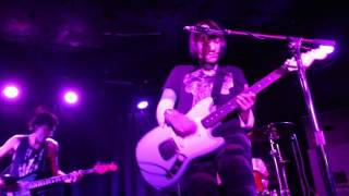 Dilly Dally - Ballin Chain + Snake Head (Live at Empty Bottle)