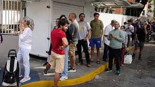 Venezuela: Wegen politischer Unsicherheit decken sich viele in Caracas mit Lebensmitteln ein