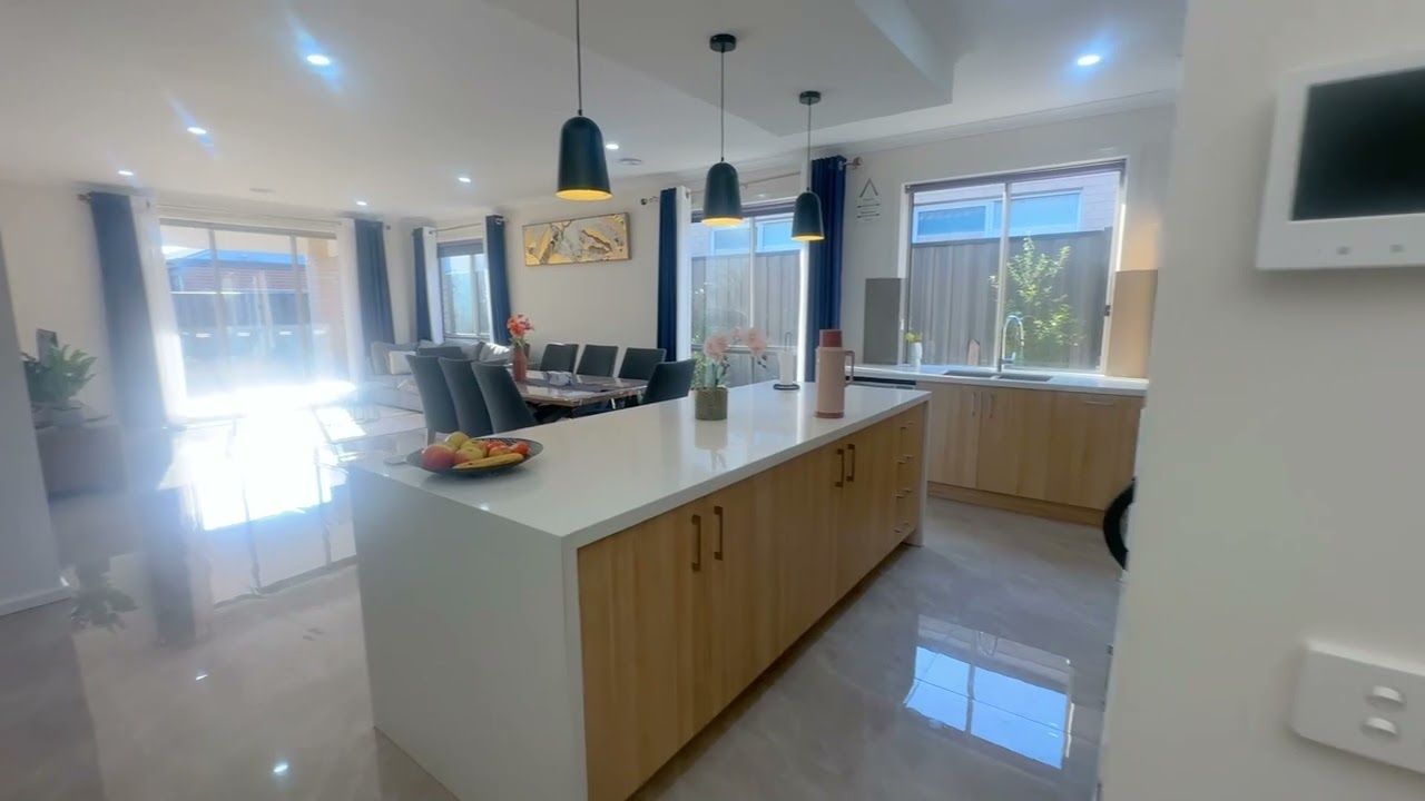 Property Video 125 Antares Parade, KALKALLO VIC 3064