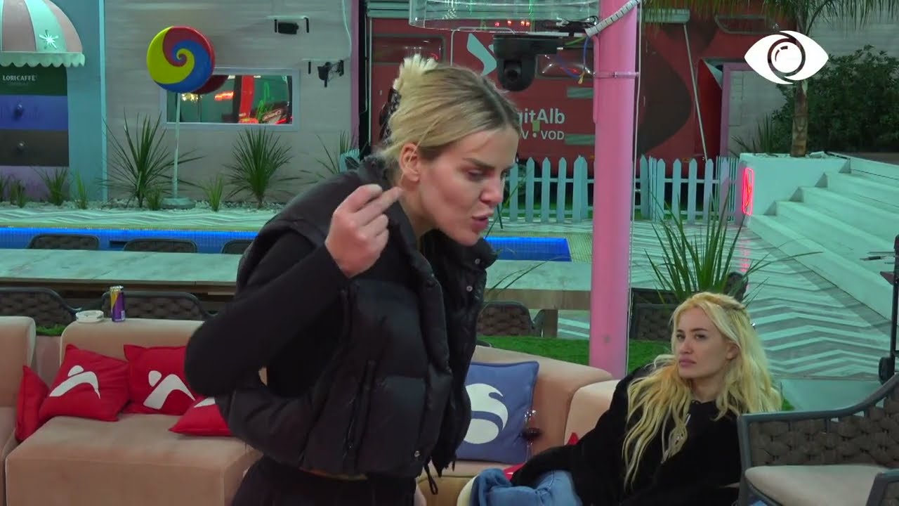 Të vijë të më ngacmojë mua një tip si Luizi/ Kejvina bisedon me vajzat