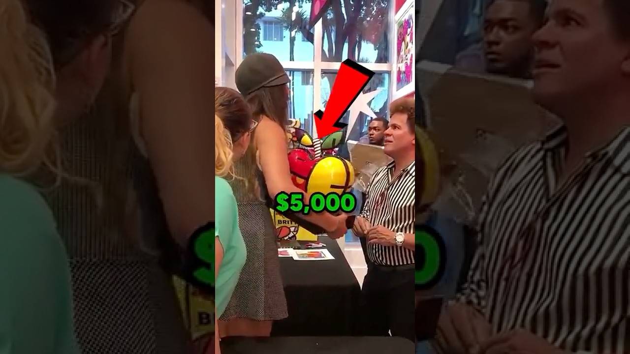 She Destroyed His $5000 Art For Being Disrespectful (@llednip_eyaf)