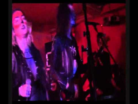 FOX DEVILS WILD - Live at Fusion 2015