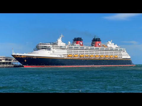 Thumbnail for DISNEY WONDER Passenger Ship departing Station Pier in Melbourne Australia on 20 November 2024