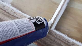 How to replace the broken glass of old windows