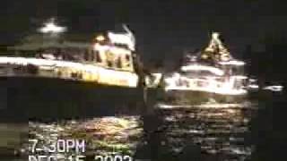 preview picture of video 'Cape Coral FL Christmas Boat Parade 2010 2011 2012 2013 Lights Party Drunks'