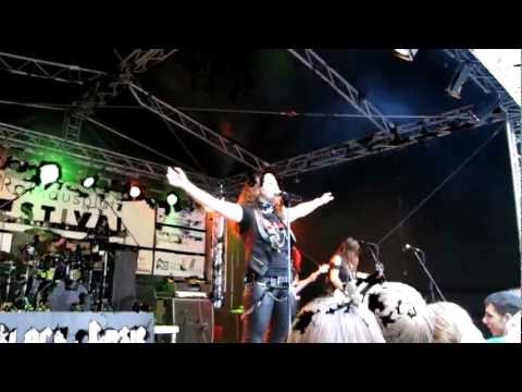 Black Rosie - Touch Too Much (AC DC Cover) @ Rathausplatz Festival [Live]