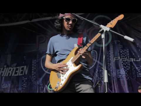 [LIVE] 2016.05.28 Kelompok Penerbang Roket - Intro / Anjing Jalanan