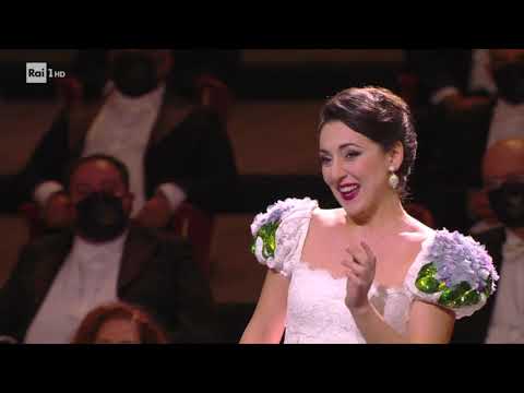 Gounod - Je veux vivre dans le revê (Rosa Feola)