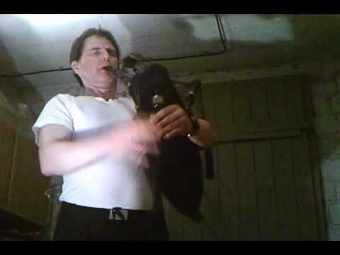 Auld Lang Syne  on Bagpipe